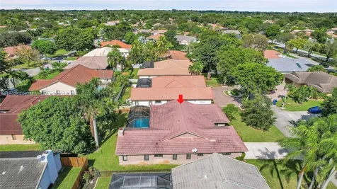 4014 NW 72nd Avenue Coral Springs FL 33065