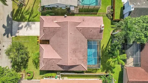 4014 NW 72nd Avenue Coral Springs FL 33065