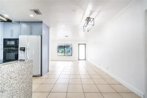 6531 Lincoln Street Hollywood FL 33024