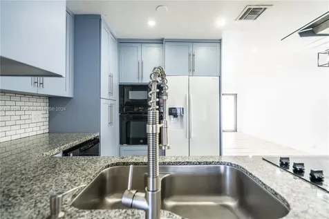 6531 Lincoln Street Hollywood FL 33024