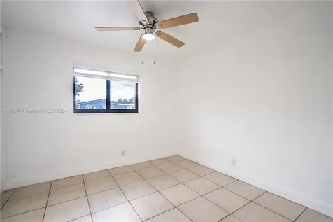 6531 Lincoln Street Hollywood FL 33024