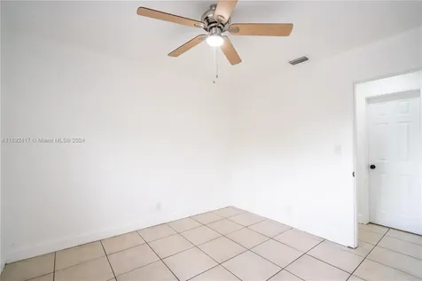 6531 Lincoln Street Hollywood FL 33024