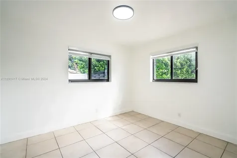 6531 Lincoln Street Hollywood FL 33024