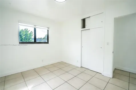 6531 Lincoln Street Hollywood FL 33024