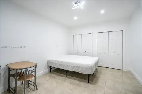 6531 Lincoln Street Hollywood FL 33024
