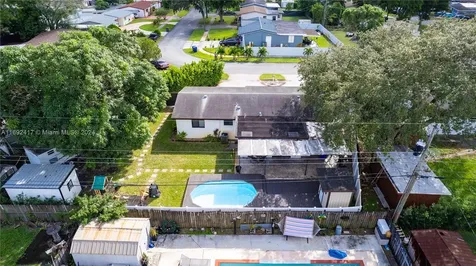 6531 Lincoln Street Hollywood FL 33024
