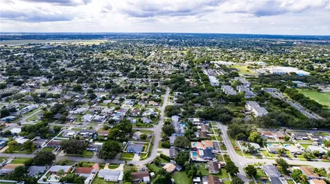 6531 Lincoln Street Hollywood FL 33024