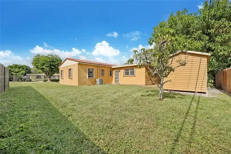 14841 Polk Street Miami FL 33176