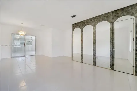 14841 Polk Street Miami FL 33176