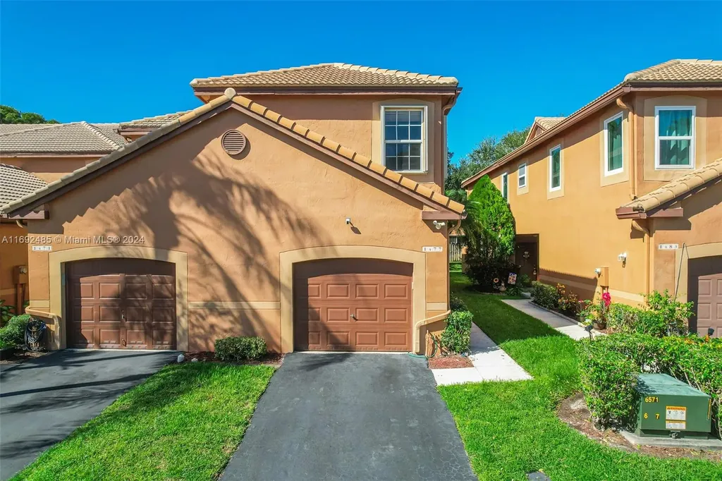 1477 Barcelona Way Weston FL 33327