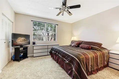 1477 Barcelona Way Weston FL 33327