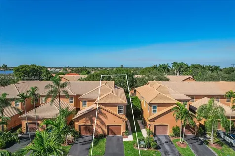 1477 Barcelona Way Weston FL 33327