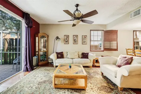 1477 Barcelona Way Weston FL 33327