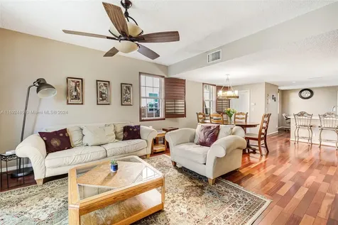 1477 Barcelona Way Weston FL 33327