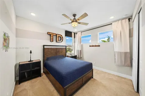 16040 SW 41st Street Miramar FL 33027