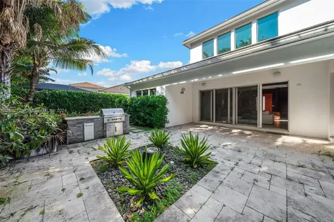 16040 SW 41st Street Miramar FL 33027