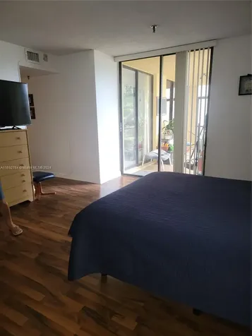 671 NE 195 Street Miami FL 33179