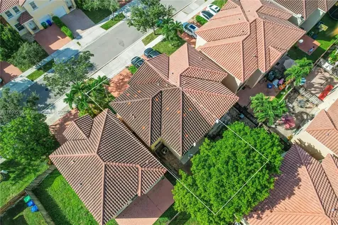 3849 SW 171st Terrace Miramar FL 33027