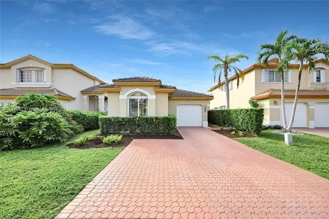 9926 NW 30th Street Doral FL 33172