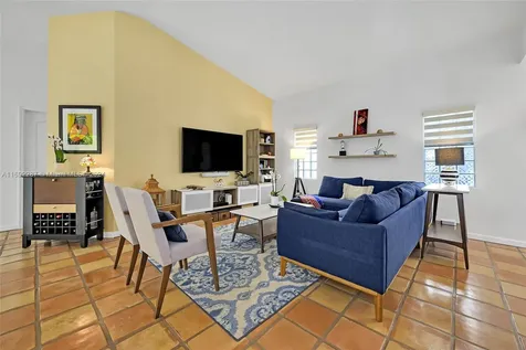 9926 NW 30th Street Doral FL 33172
