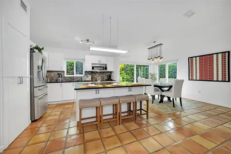 9926 NW 30th Street Doral FL 33172
