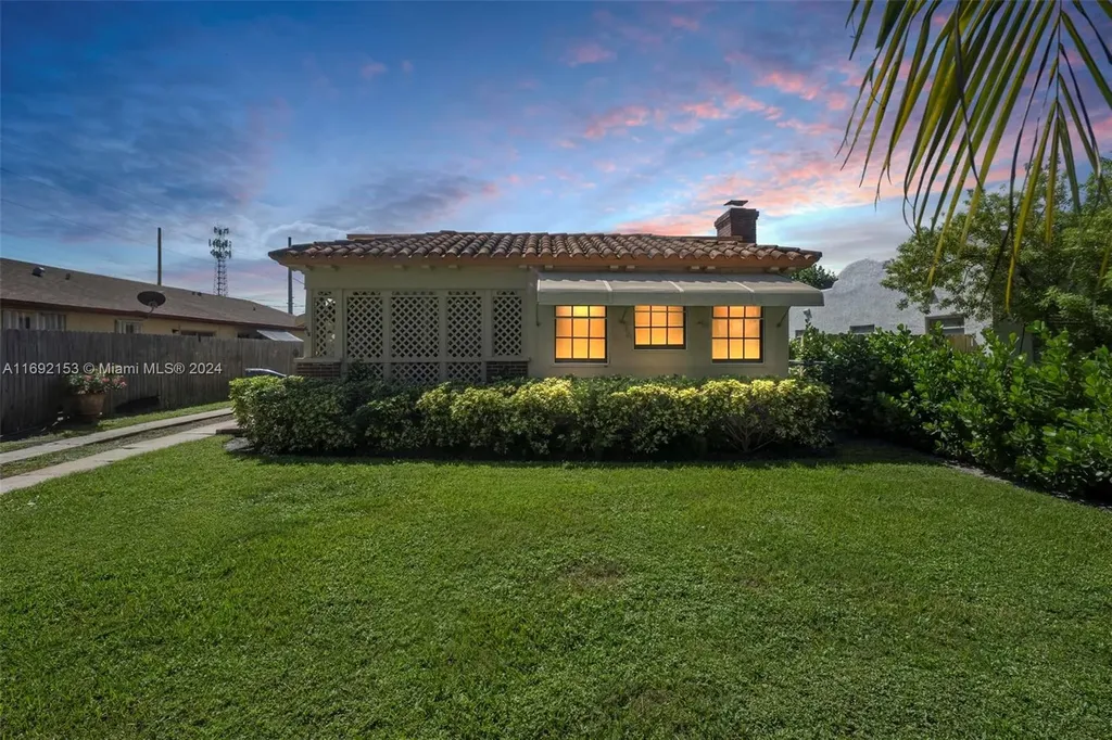 618 Winters Street West Palm Beach FL 33405