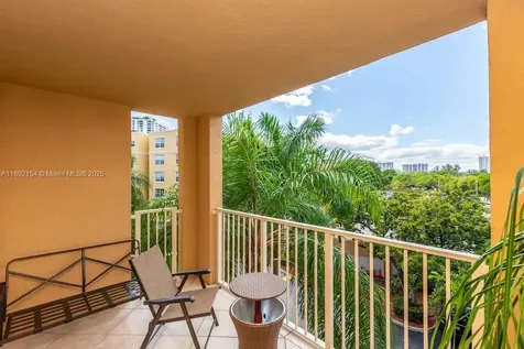 19999 E Country Club Drive Aventura FL 33180