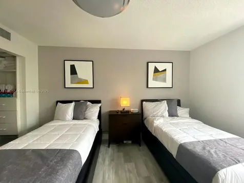 19999 E Country Club Drive Aventura FL 33180