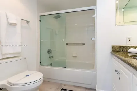 19999 E Country Club Drive Aventura FL 33180