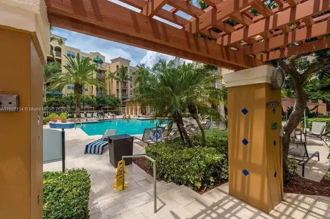 19999 E Country Club Drive Aventura FL 33180