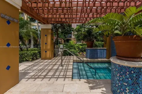 19999 E Country Club Drive Aventura FL 33180