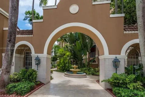 19999 E Country Club Drive Aventura FL 33180