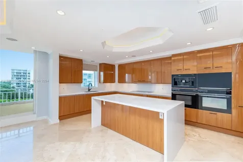 791 Crandon Boulevard Key Biscayne FL 33149