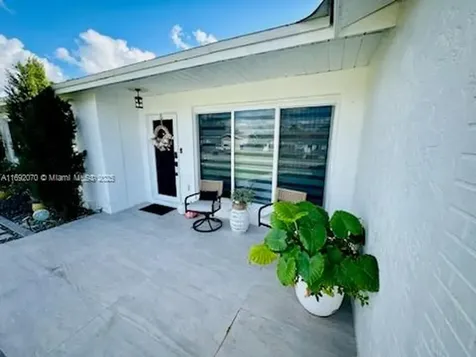 9500 NW 13th Street Pembroke Pines FL 33024