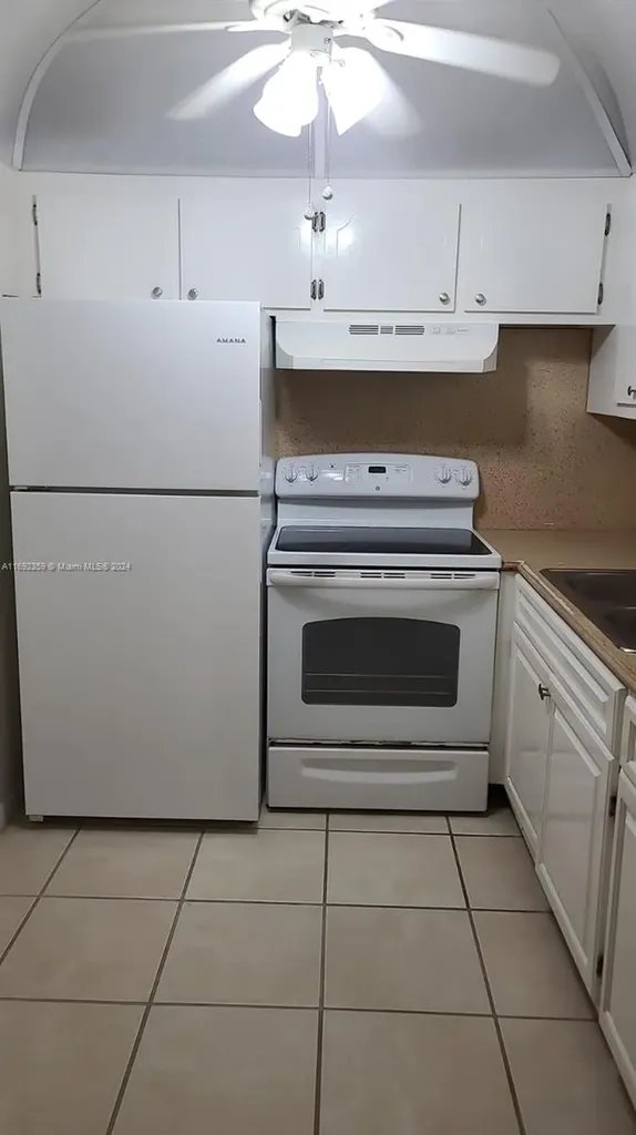 34 Mansfield A Boca Raton FL 33434