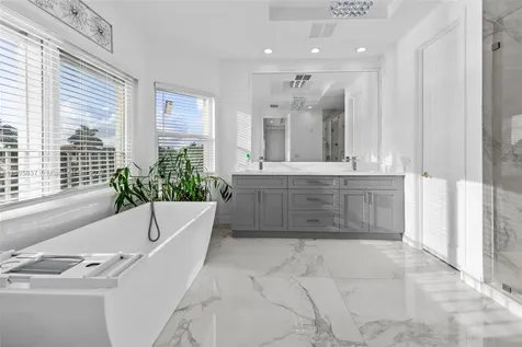 3300 SW 194th Terrace Miramar FL 33029