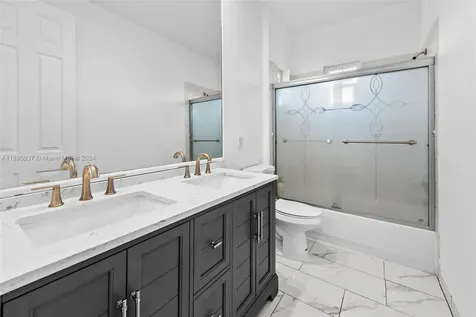 3300 SW 194th Terrace Miramar FL 33029