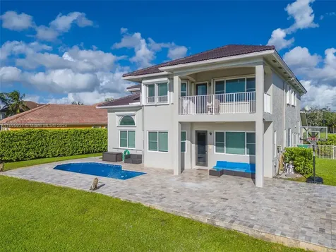 3300 SW 194th Terrace Miramar FL 33029
