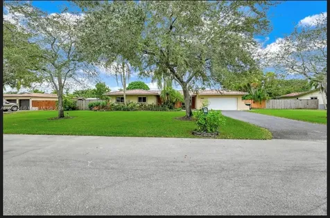 10860 SW 125th Street Miami FL 33176