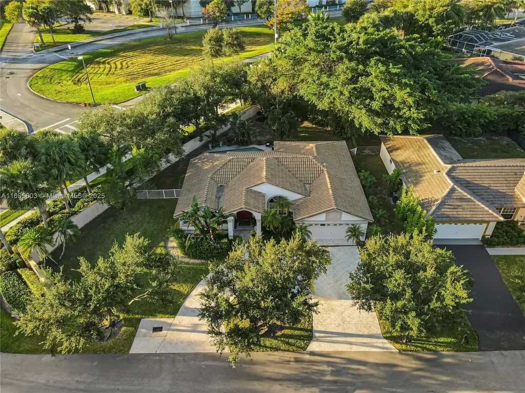 4152 NW 54th Street Coconut Creek FL 33073