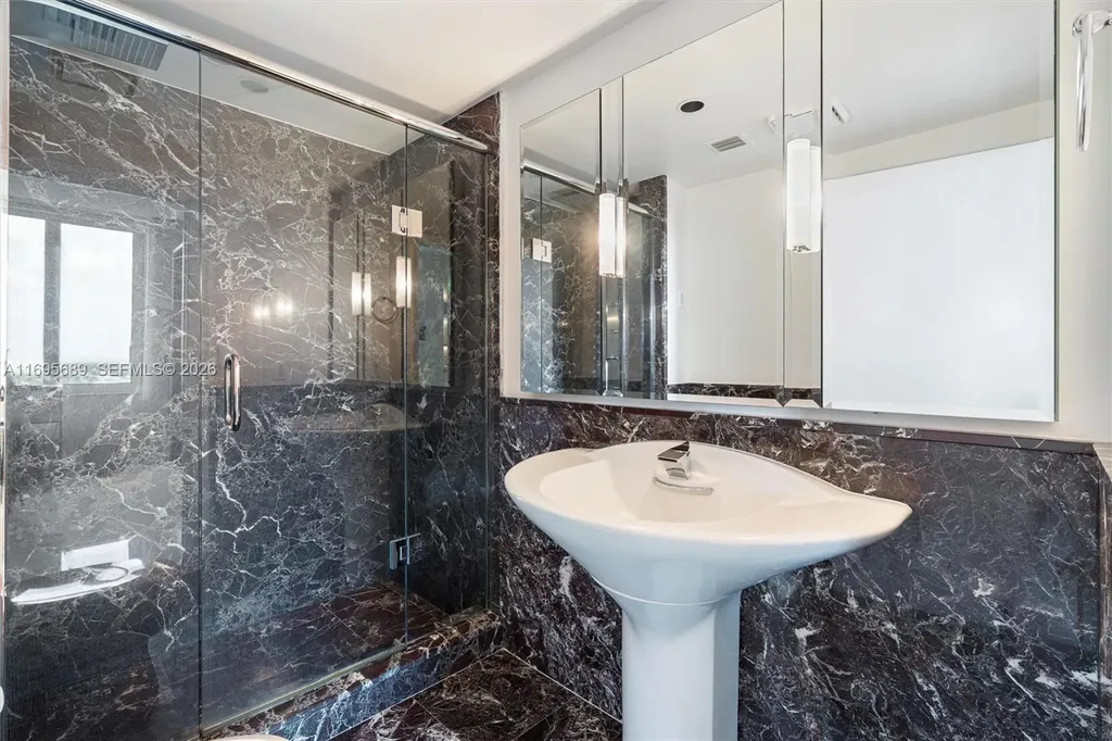 3055 Harbor Drive Fort Lauderdale FL 33316