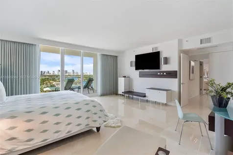 3055 Harbor Drive Fort Lauderdale FL 33316