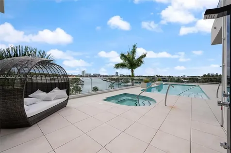 3055 Harbor Drive Fort Lauderdale FL 33316