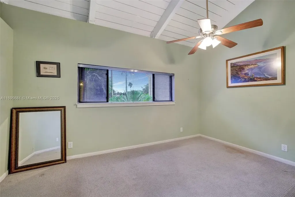 93 NE 17th Court Fort Lauderdale FL 33305