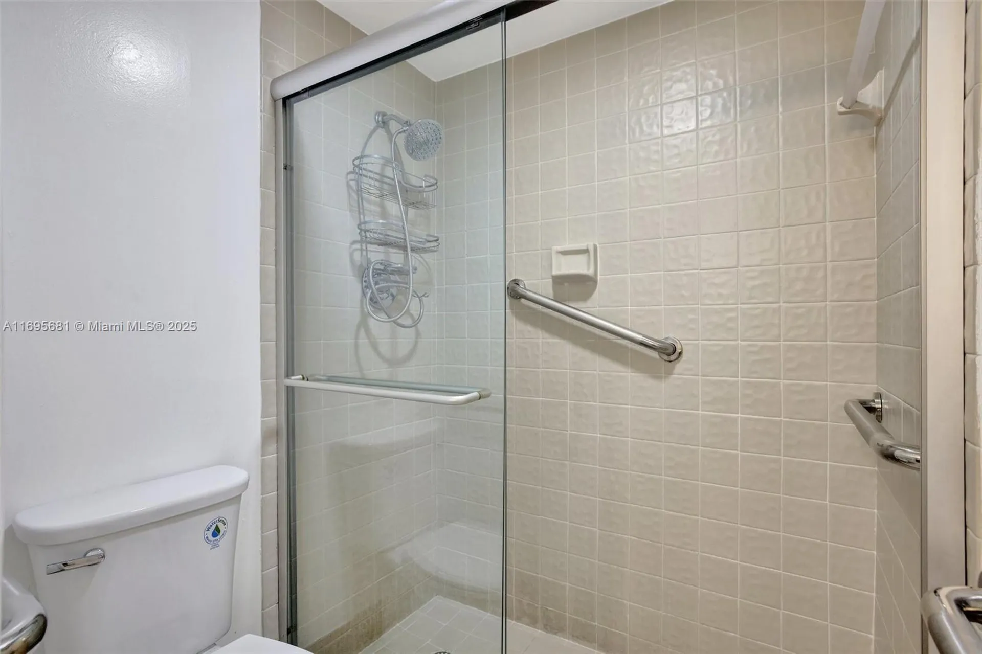 93 NE 17th Court Fort Lauderdale FL 33305