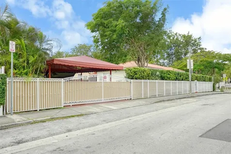 1900 SW 21st Avenue Miami FL 33145