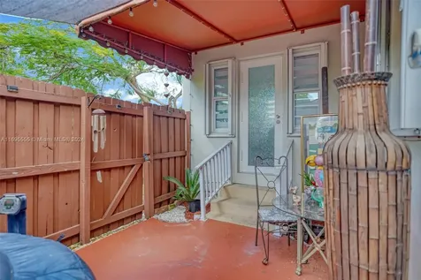 1900 SW 21st Avenue Miami FL 33145