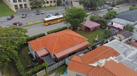 1900 SW 21st Avenue Miami FL 33145