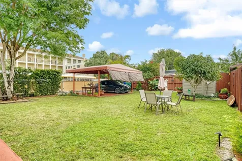 1900 SW 21st Avenue Miami FL 33145