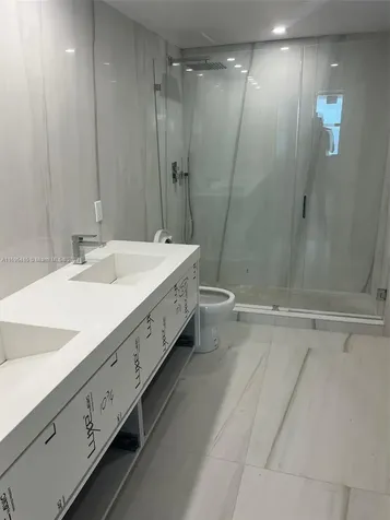 9801 Collins Avenue Bal Harbour FL 33154